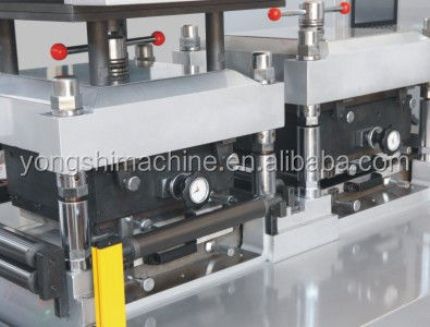 Label Berkecepatan Tinggi Hot Stamping Digital Die Cutting Machine Equipment Dengan Sheet Cutter