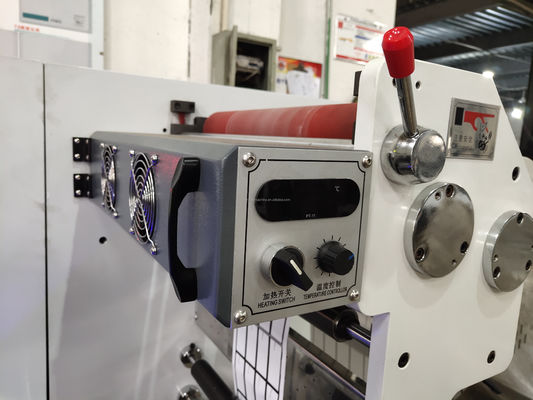 Hochgeschwindigkeitsfilm-Falten-Maschinen-Aufkleber-Aufkleber-stempelschneidene Maschine 11kw