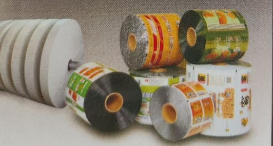 Yüksek Hızlı Kesme ve Geri Dönüştürme Makinesi Hızlı ve Keskin Etiket Kesme Yaprak Metal Kesme Makinesi 550