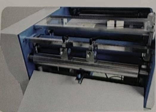 FB-540 Yarım Otomatik Hidrolik Film Laminatör