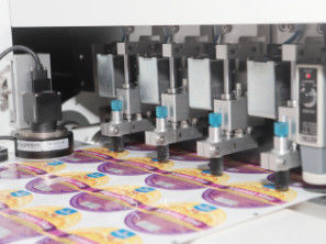 Máquina de impressão de rolo para rolo de alta qualidade fabricante de etiquetas impressora de etiquetas digitais cutter 3350