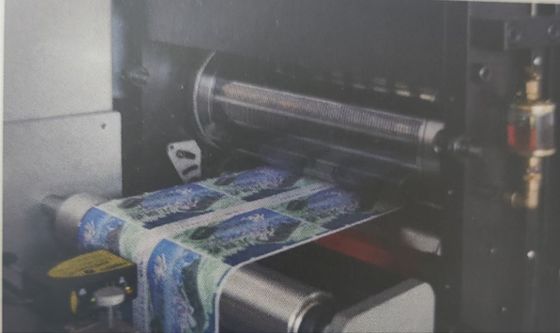 Máquina automática de corte por die semi rotativo con estampado de papel caliente Máquina de corte automática de etiquetas 370