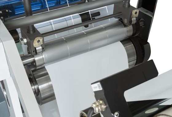 Fully Automatic SR-350FQ Die Cutting System with 6 Servo Motors Schneider PLC Control Pump Gear/Bearing Core Components